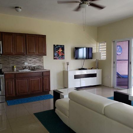 שארלוט אמלי Villa Indigo Sunny 1Br Apartment In Private Gated Estate מראה חיצוני תמונה