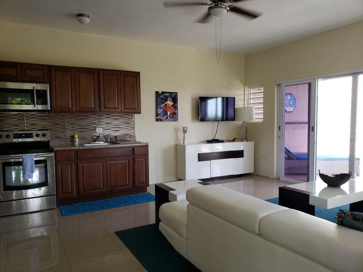 שארלוט אמלי Villa Indigo Sunny 1Br Apartment In Private Gated Estate מראה חיצוני תמונה